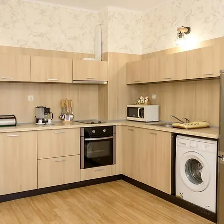 Bright 1-bedroom Flat With Balcony In By Flat Mаnager Apartment Golden Sands
